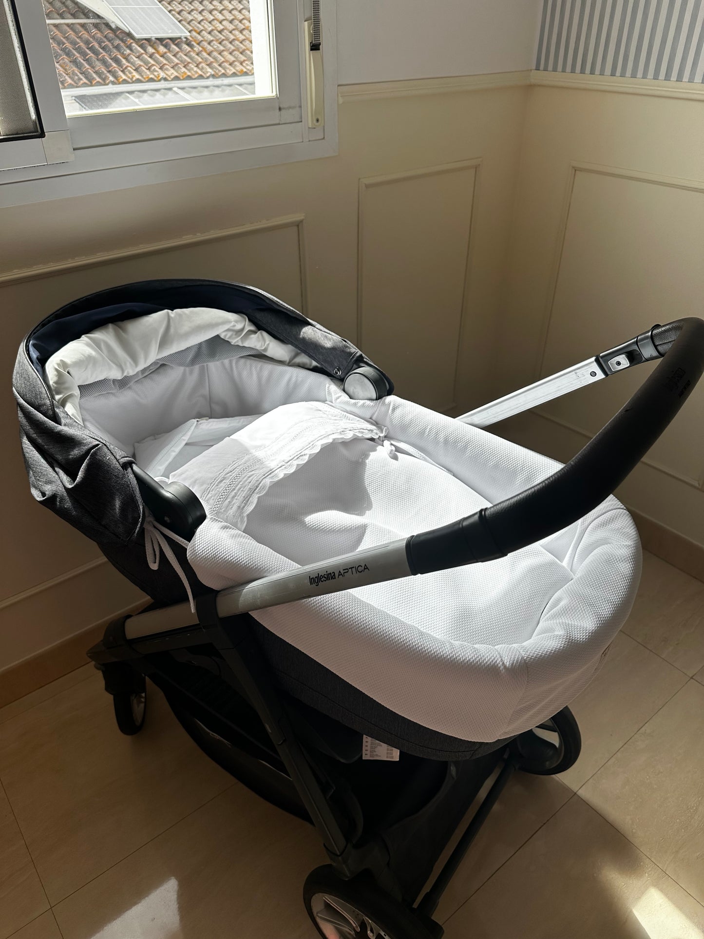 Pack Cubrecapazo y saco de entretiempo con relleno extraible Inglesina Aptica