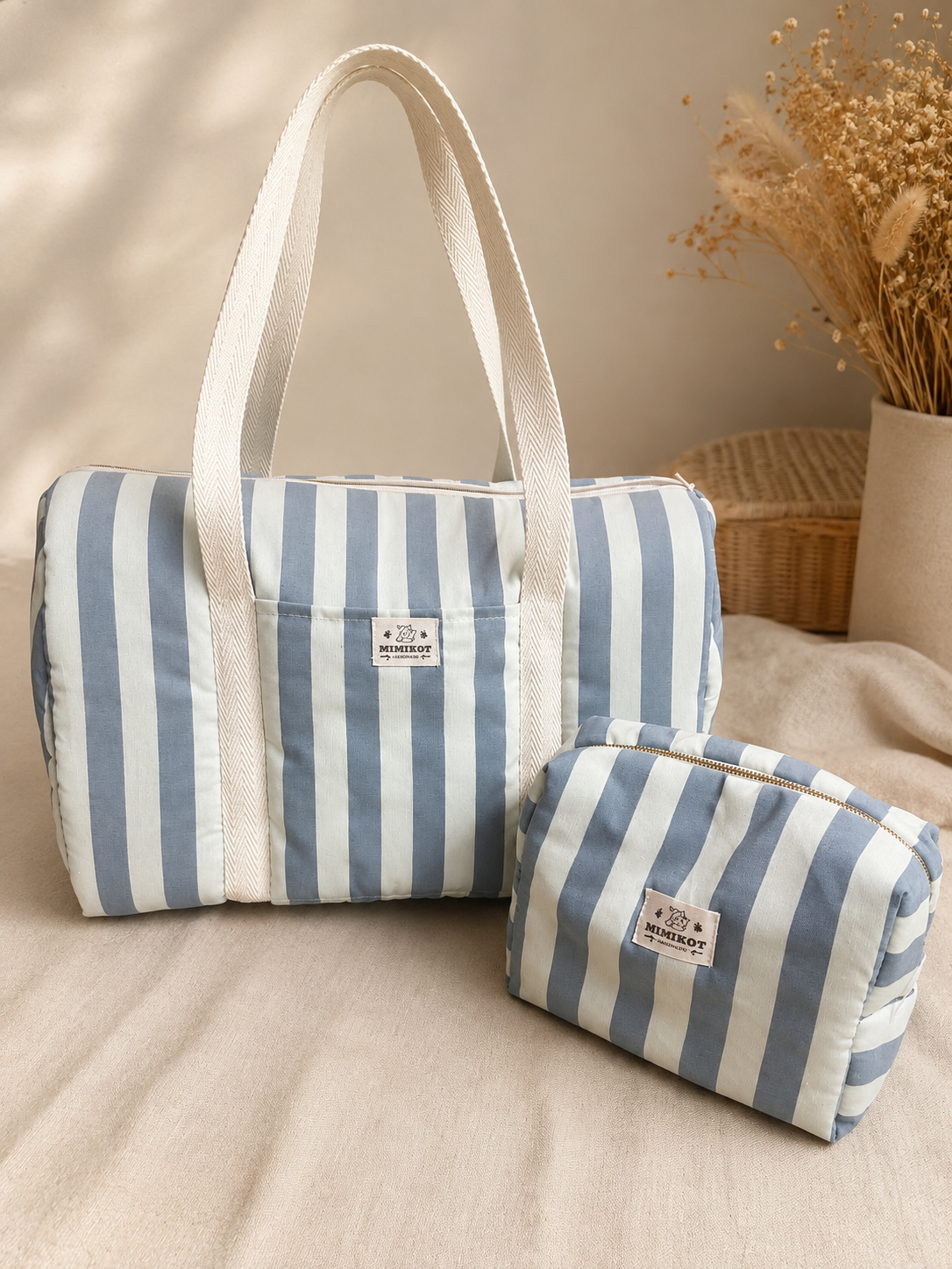 Pack bolso de viaje y neceser rayas